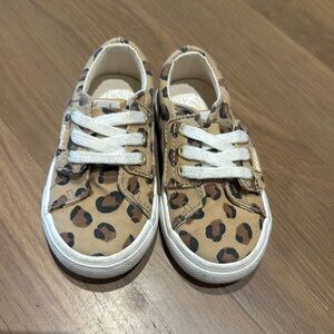 Keds Cheetah Velcro Closure Size 5.5
